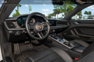 2020 Porsche 911 Carrera