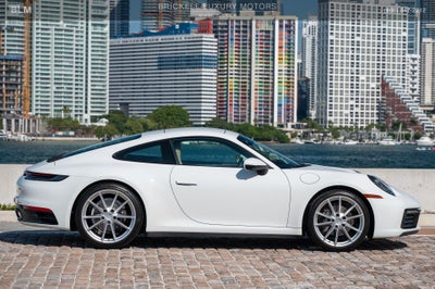 2020 Porsche 911 Carrera