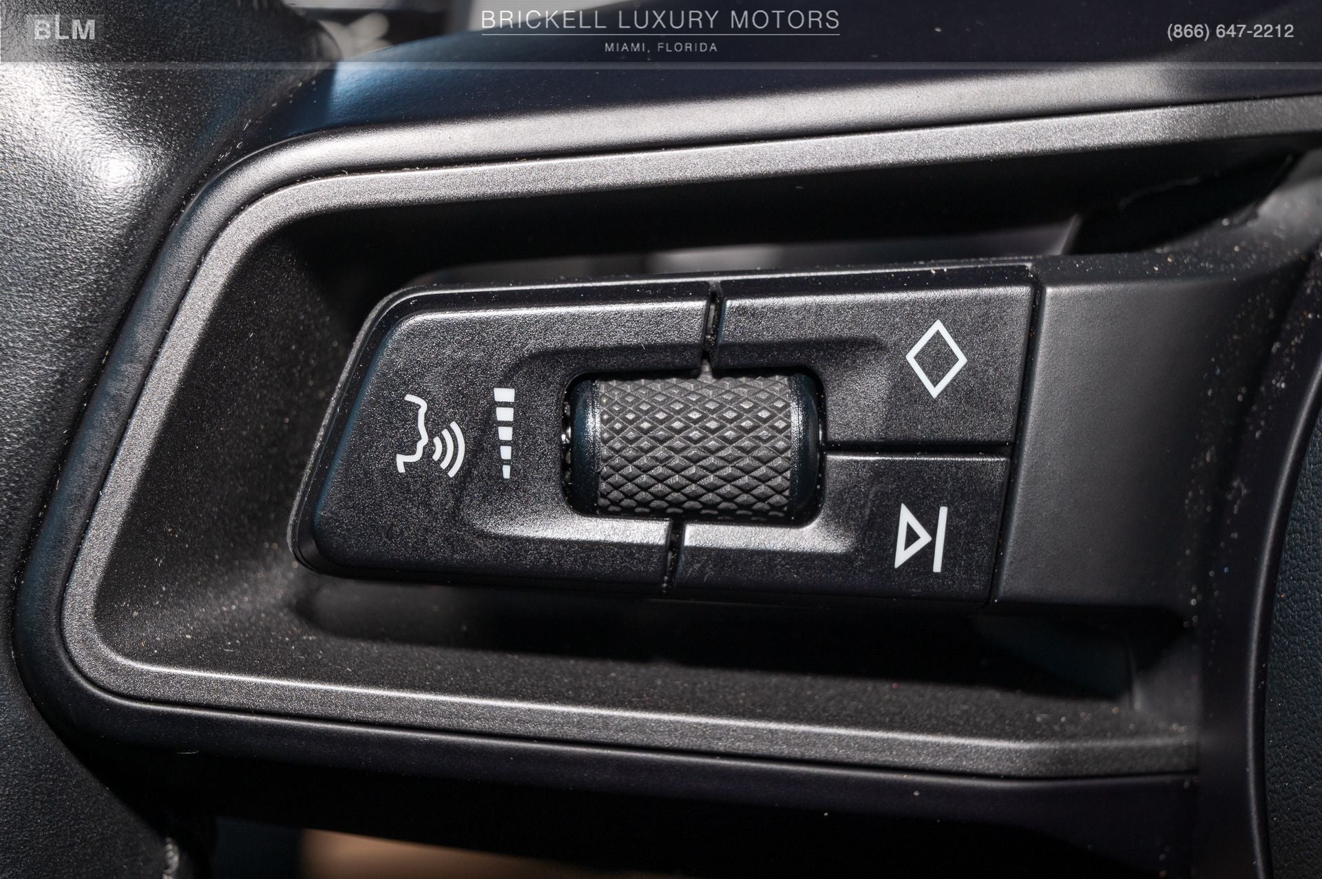 2020 Porsche 911 Carrera