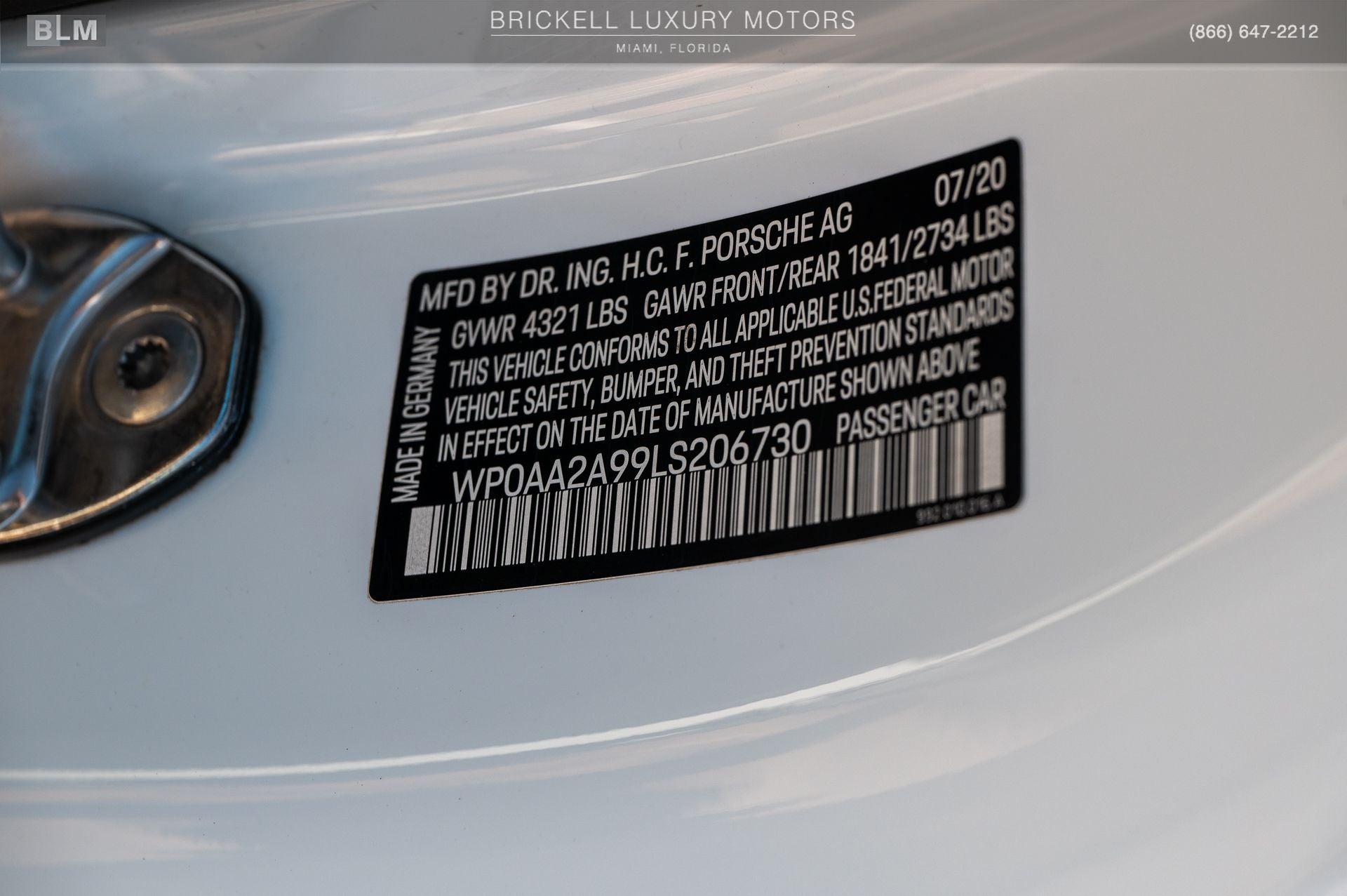 2020 Porsche 911 Carrera