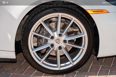 2020 Porsche 911 Carrera