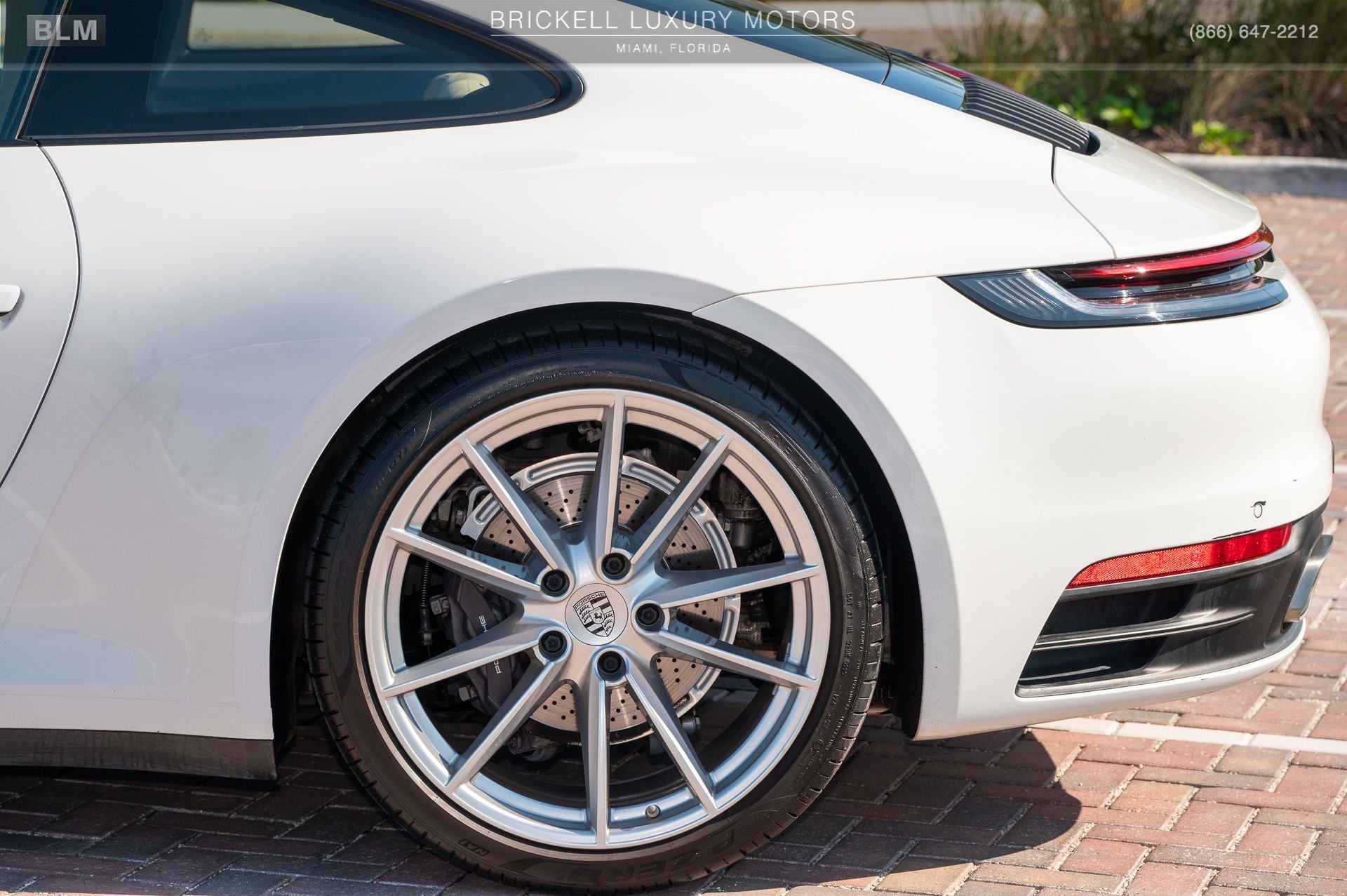 2020 Porsche 911 Carrera