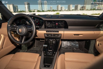 2020 Porsche 911 Carrera