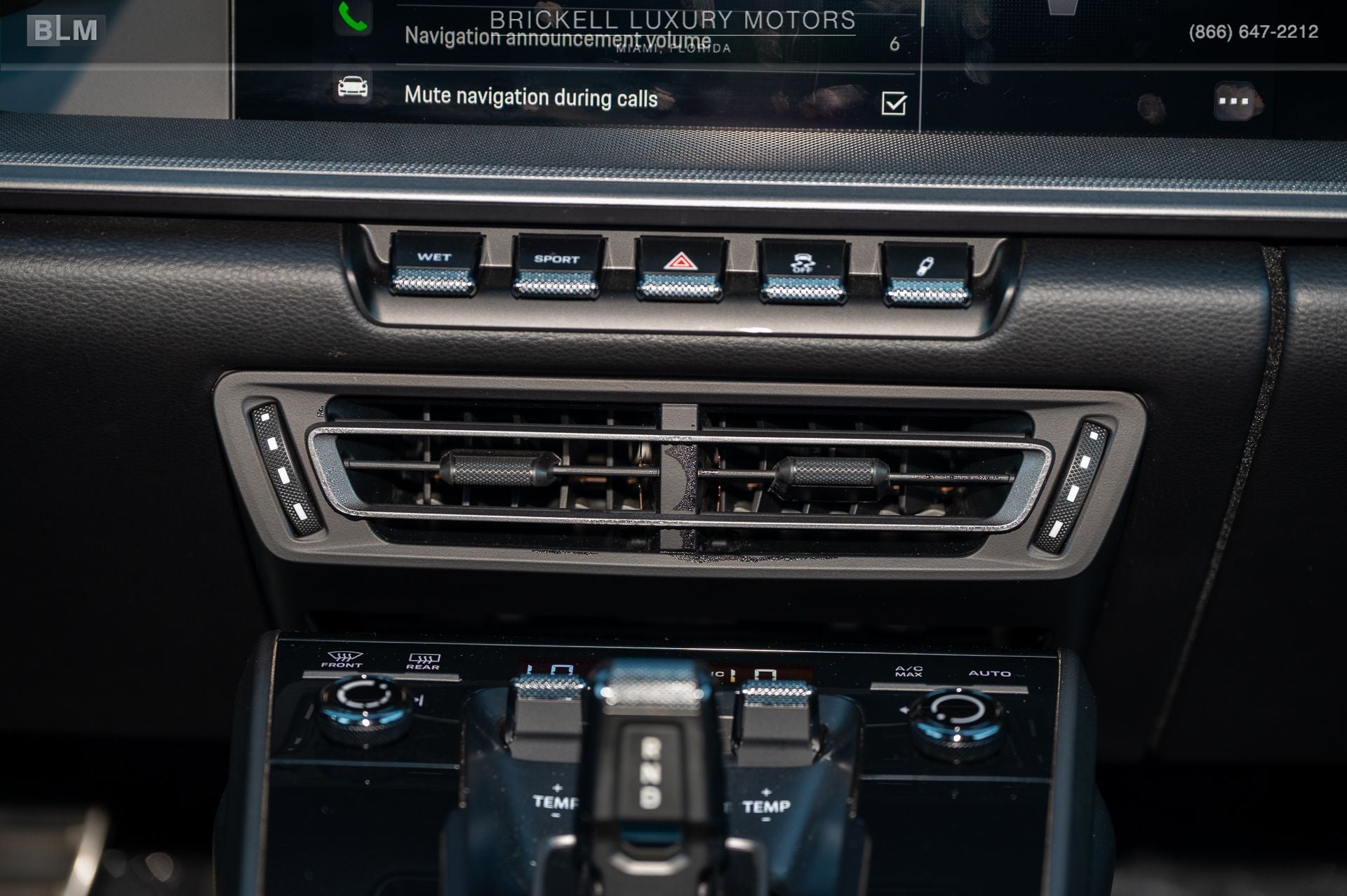 2022 Porsche 911 Carrera