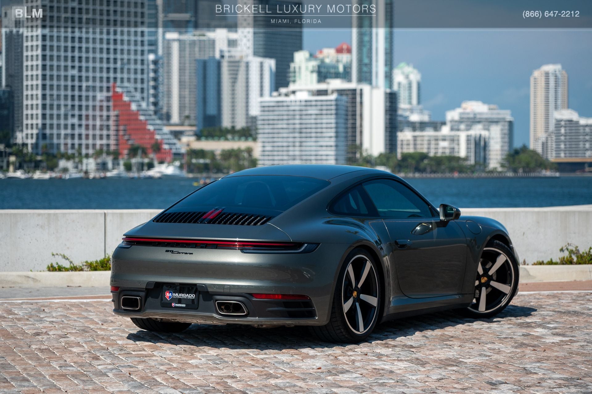 2022 Porsche 911 Carrera 4