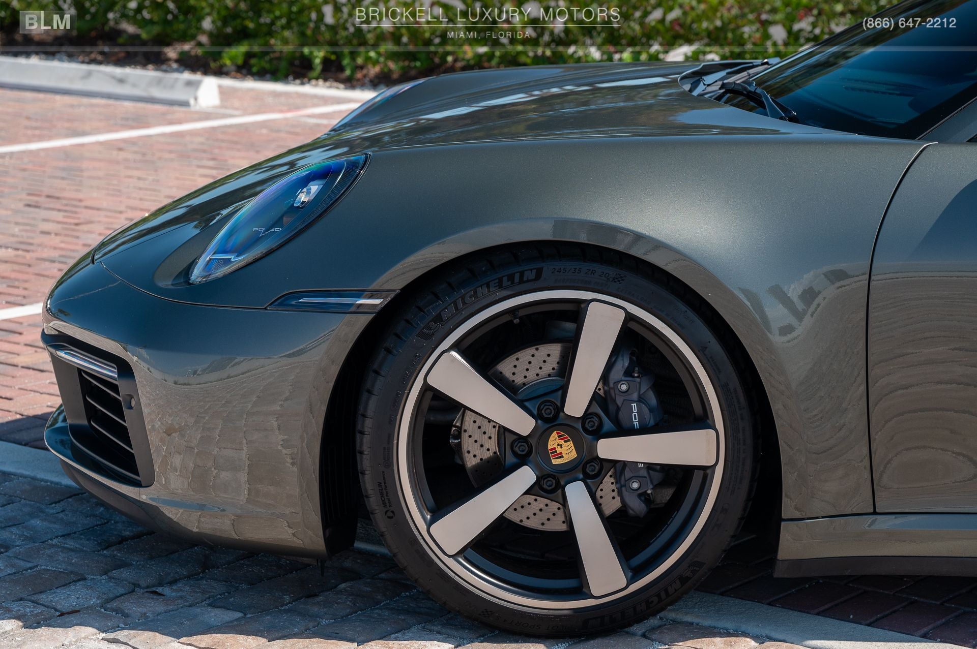 2022 Porsche 911 Carrera