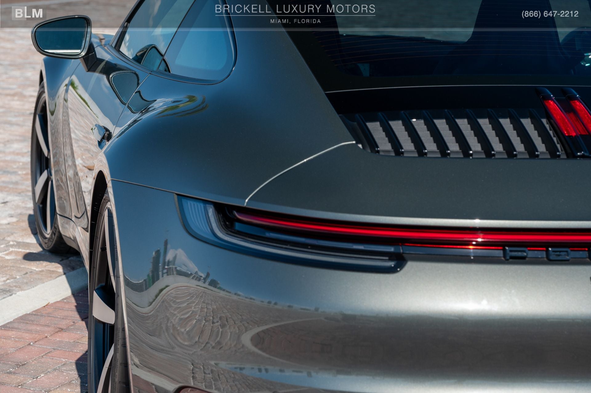 2022 Porsche 911 Carrera