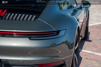 2022 Porsche 911 Carrera
