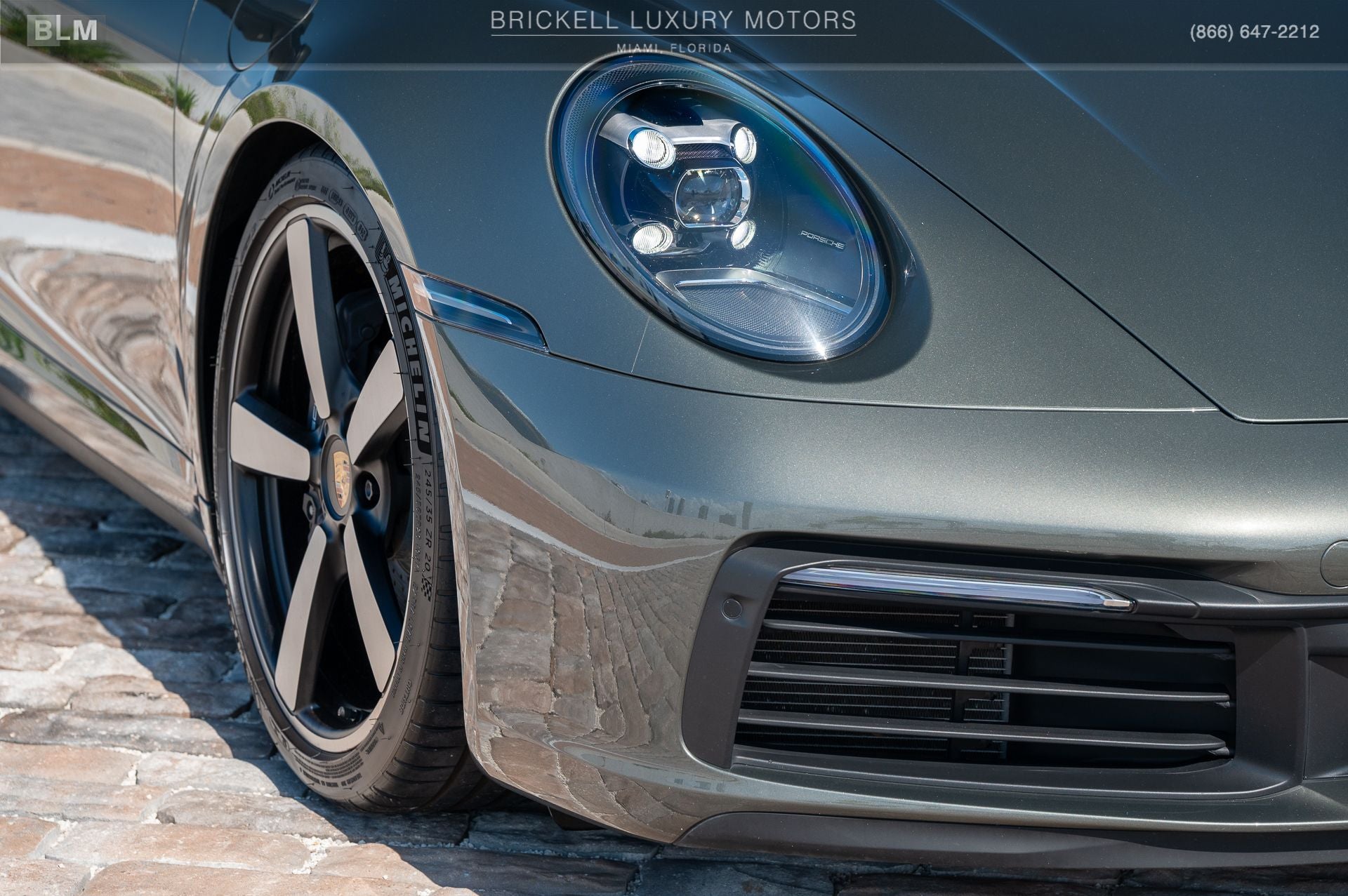 2022 Porsche 911 Carrera