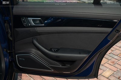 2022 Porsche Panamera 4S