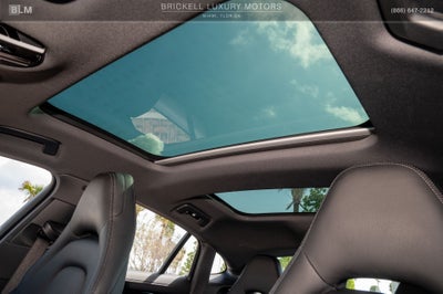 2022 Porsche Panamera 4S