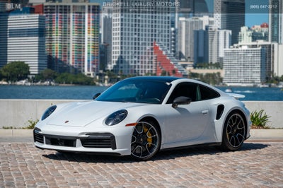2022 Porsche 911 Turbo S