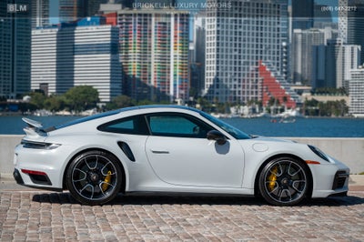 2022 Porsche 911 Turbo S