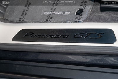 2022 Porsche Panamera GTS