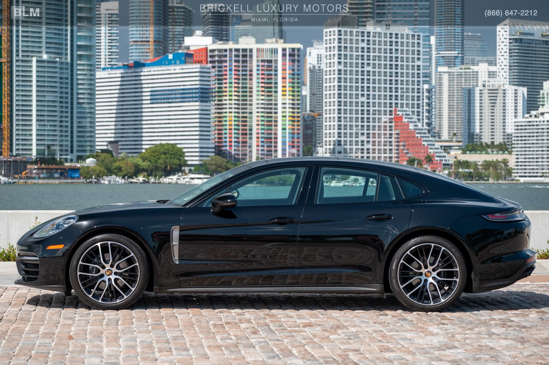 2022 Porsche Panamera 4 Platinum Edition