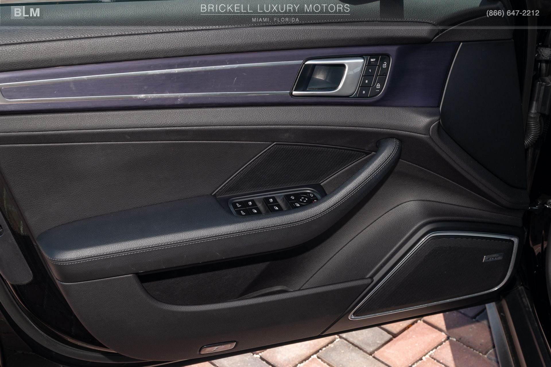 2022 Porsche Panamera 4 Platinum Edition