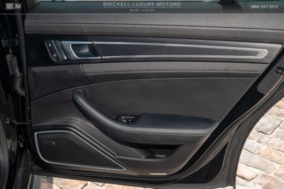 2022 Porsche Panamera 4 Platinum Edition