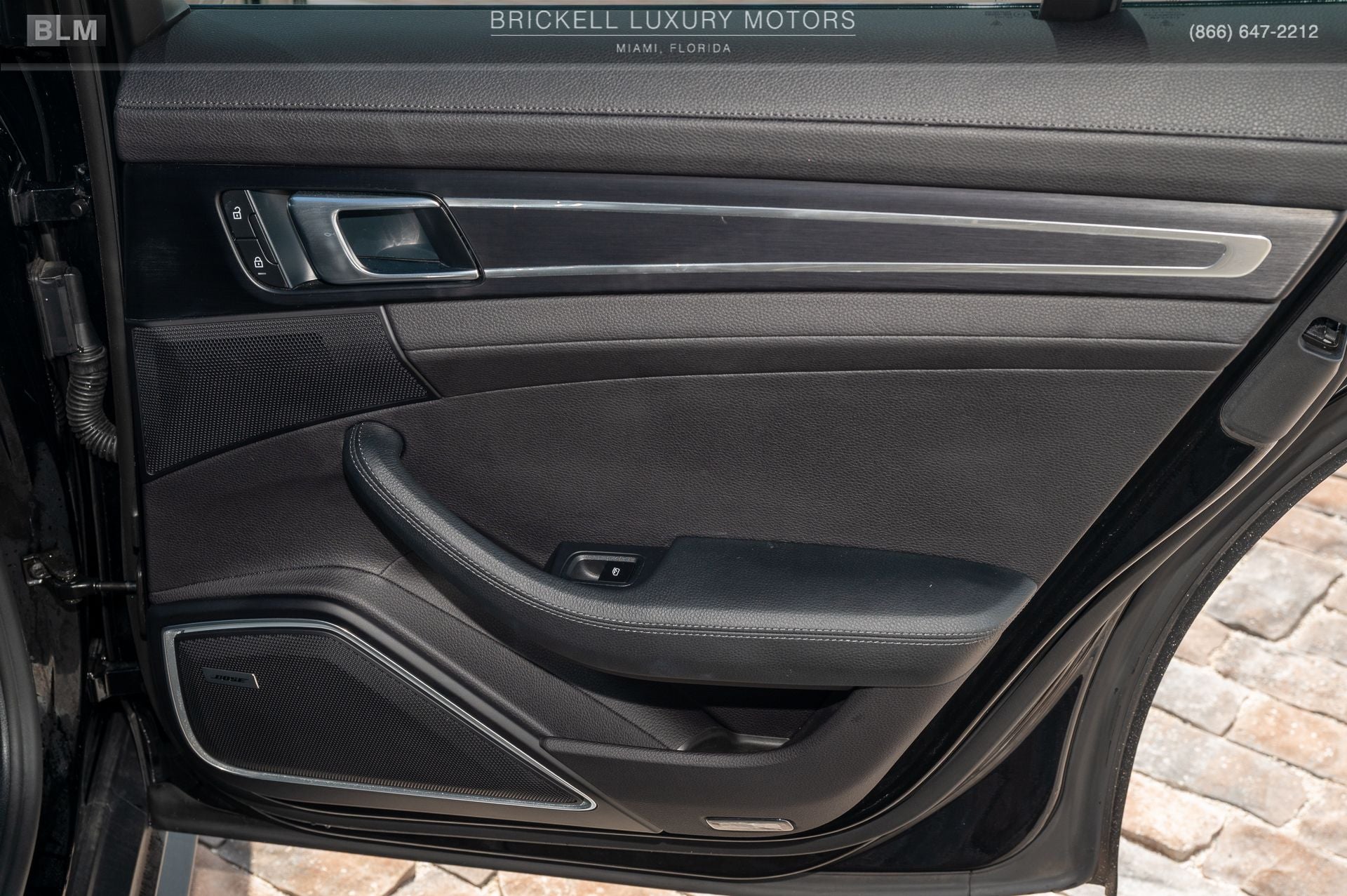 2022 Porsche Panamera 4 Platinum Edition