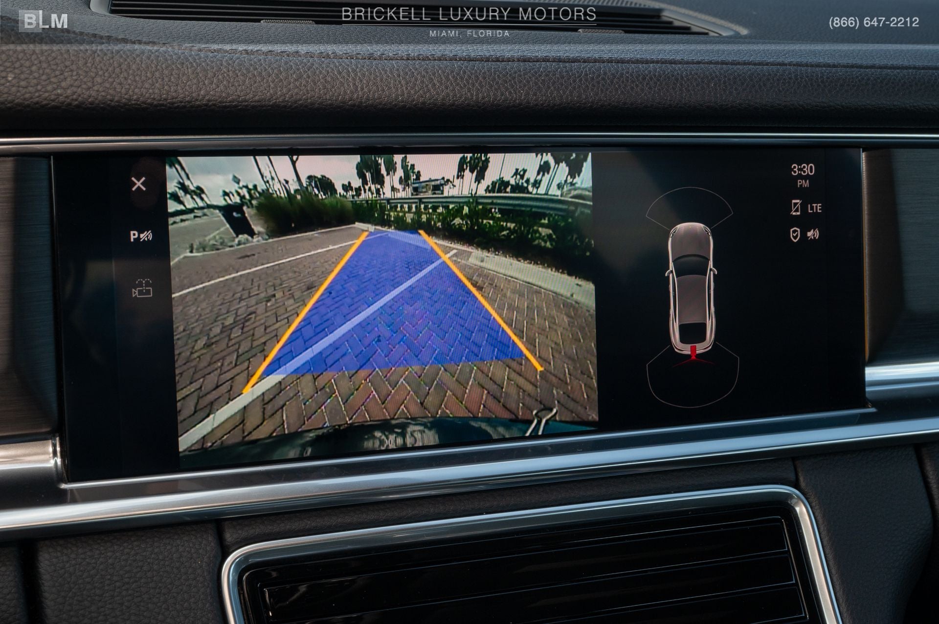 2022 Porsche Panamera 4 Platinum Edition