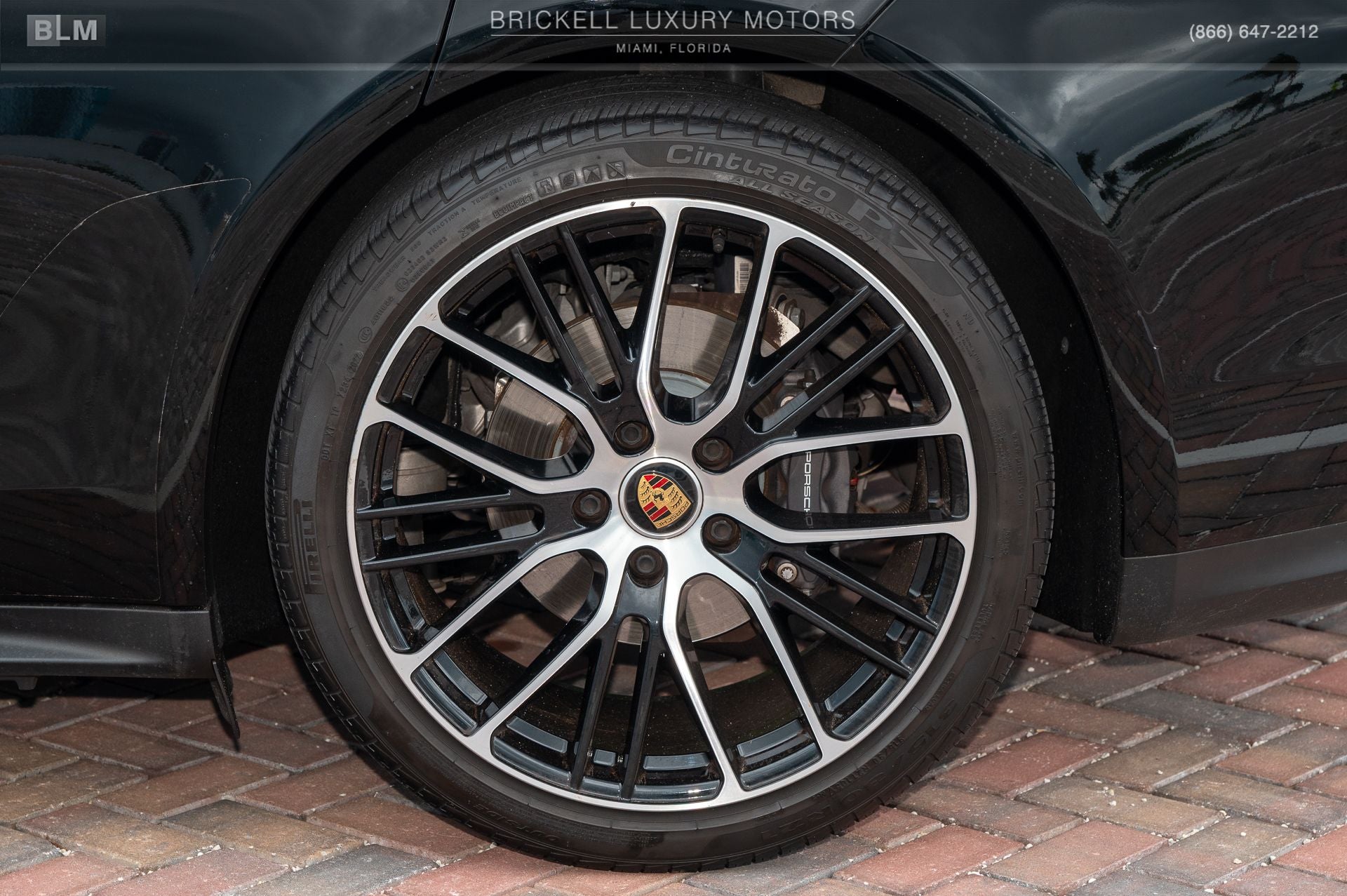 2022 Porsche Panamera 4 Platinum Edition