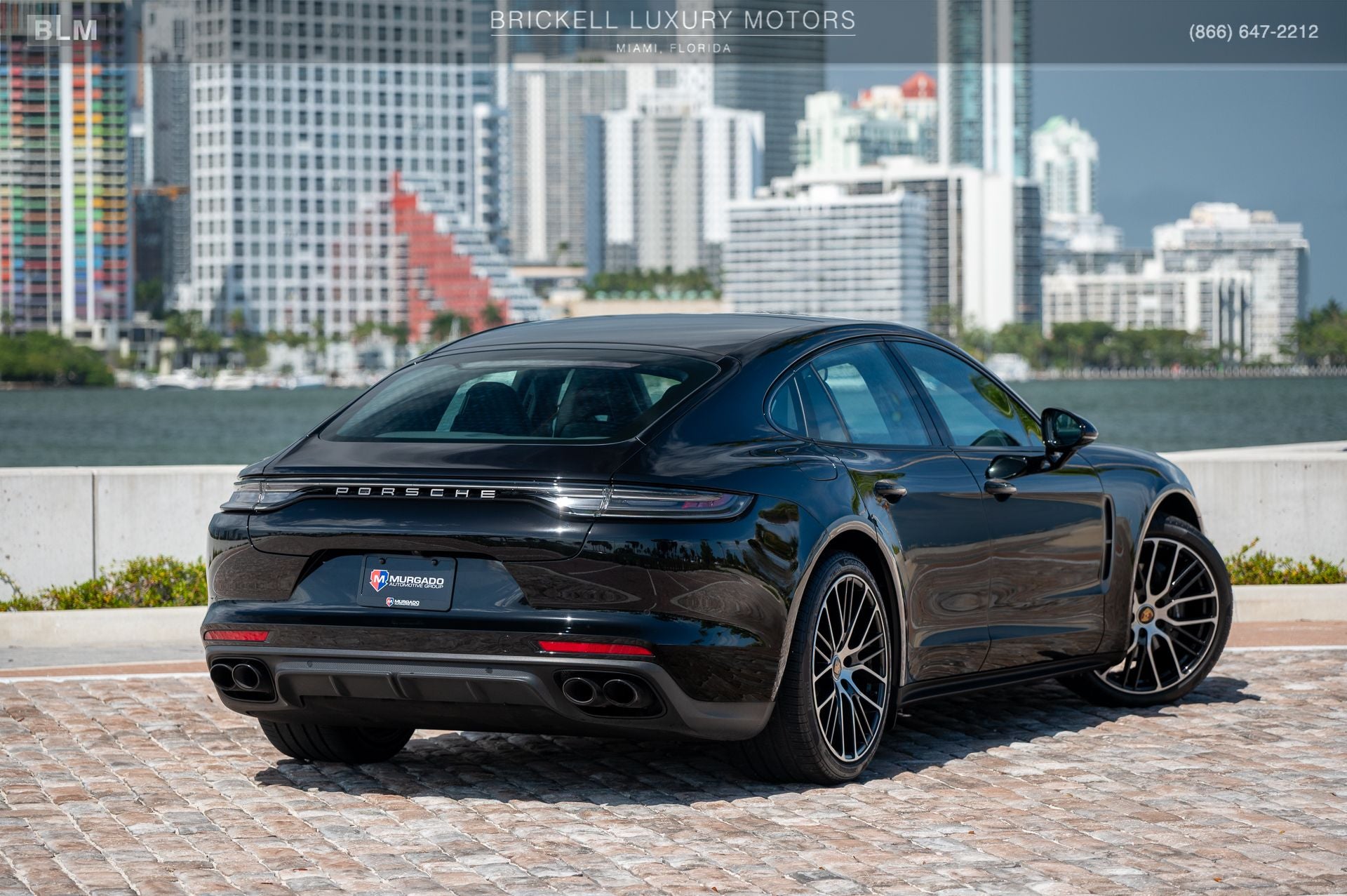 2022 Porsche Panamera 4 Platinum Edition