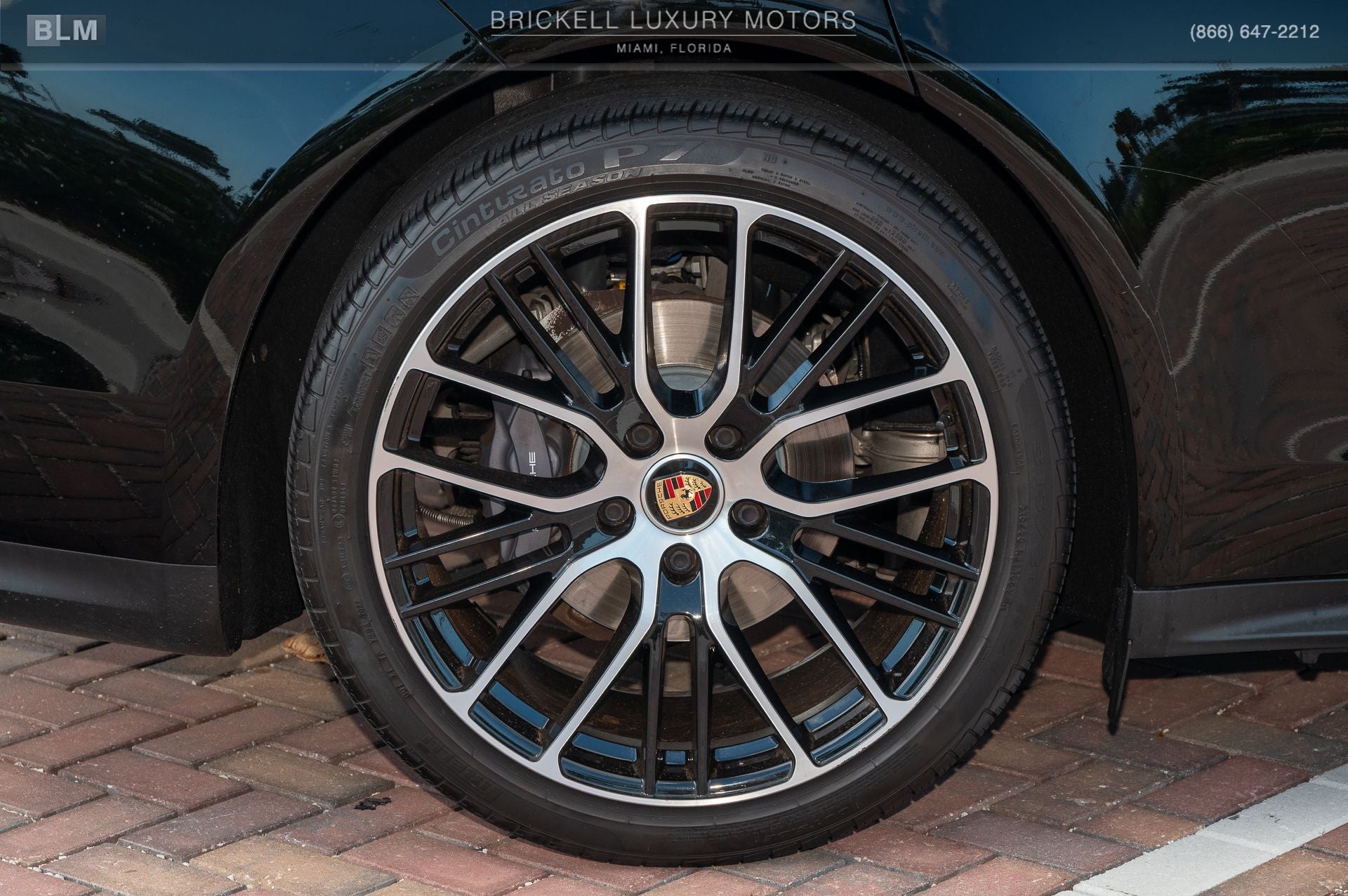 2022 Porsche Panamera 4 Platinum Edition