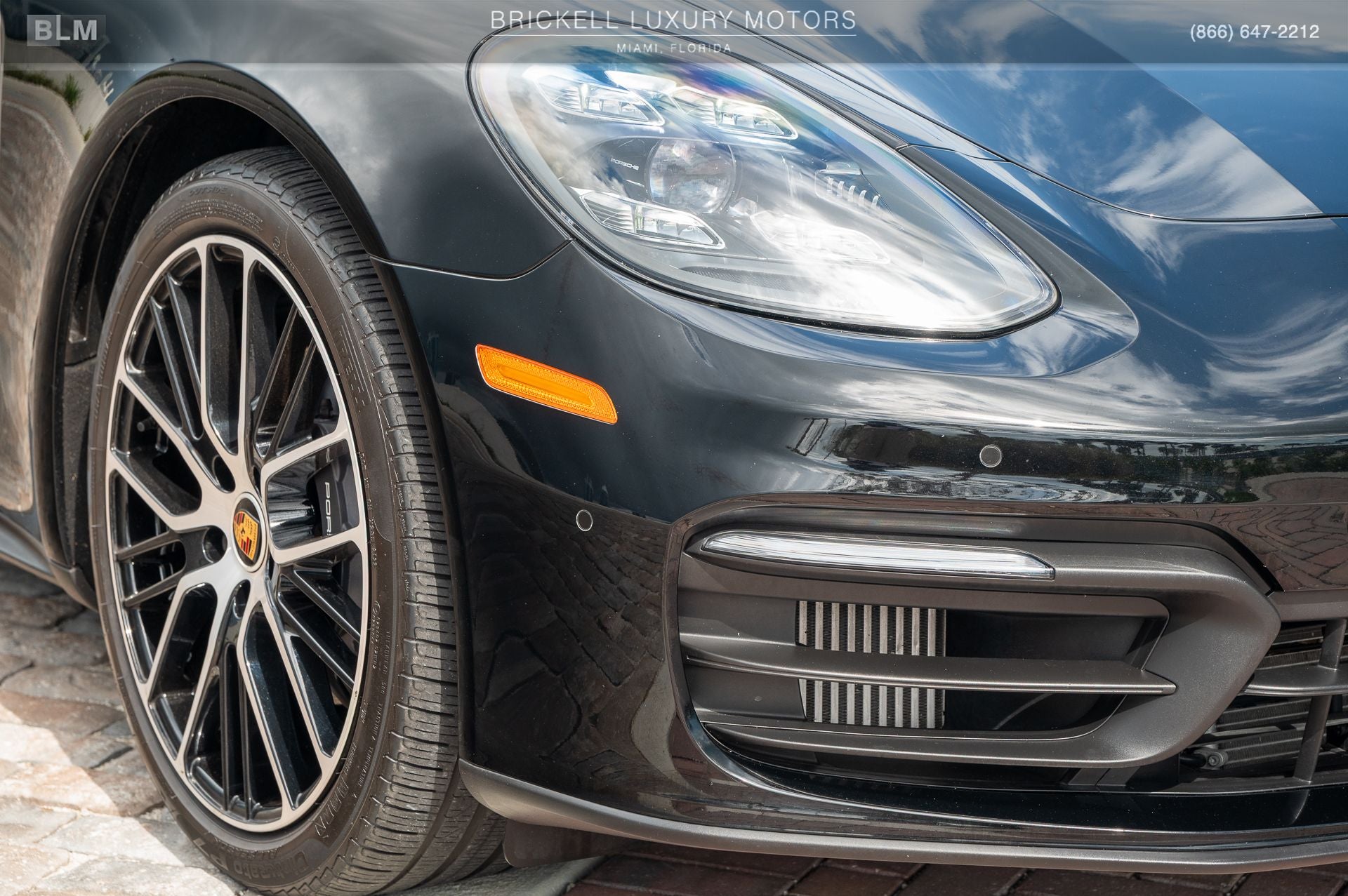 2022 Porsche Panamera 4 Platinum Edition