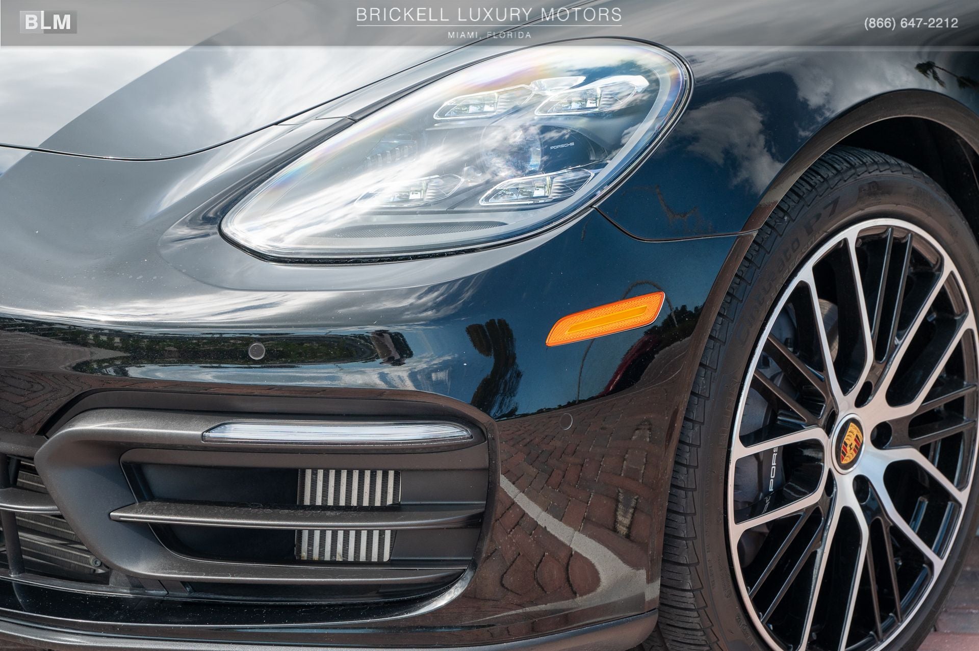 2022 Porsche Panamera 4 Platinum Edition