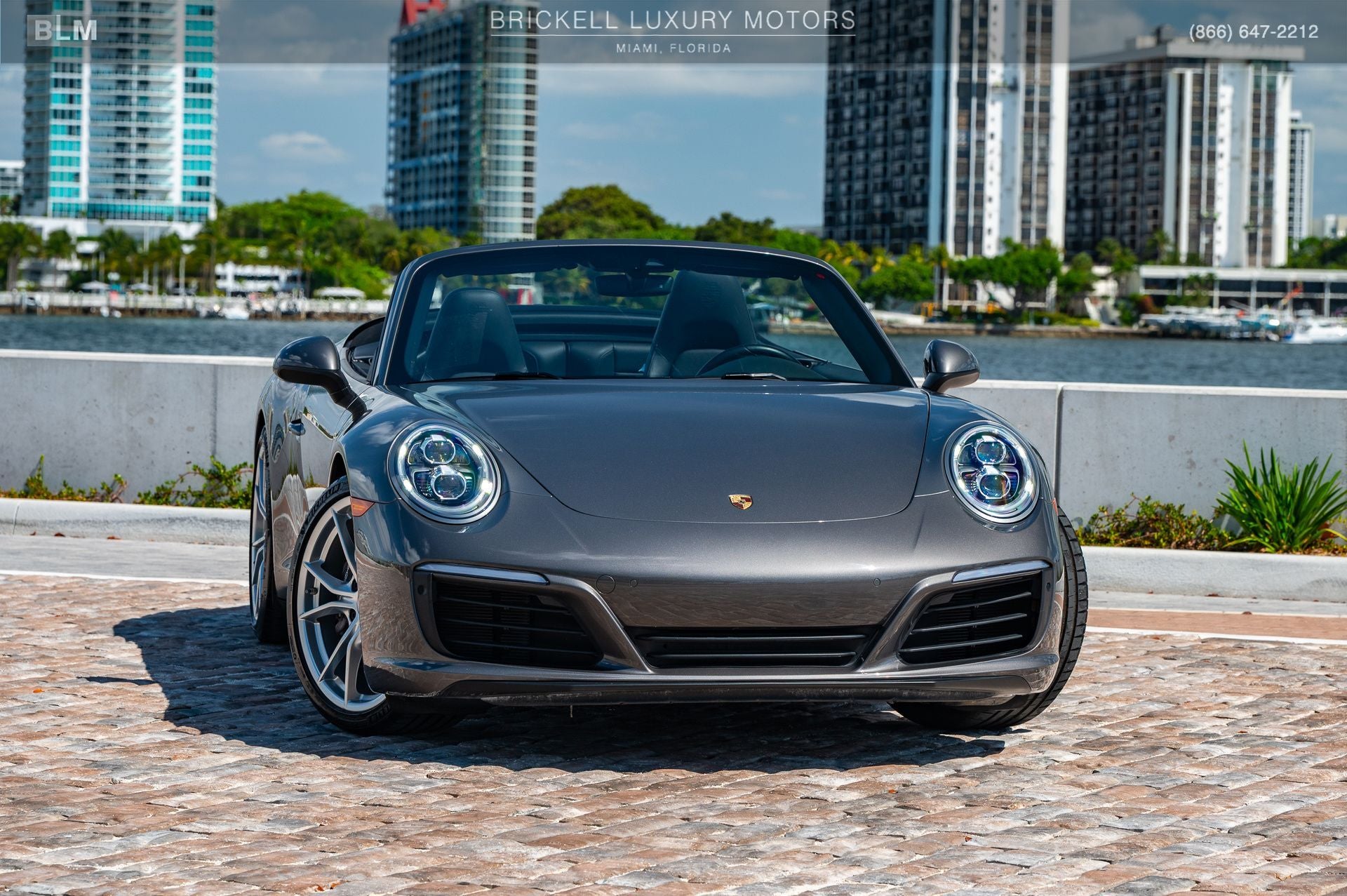 2018 Porsche 911 Carrera