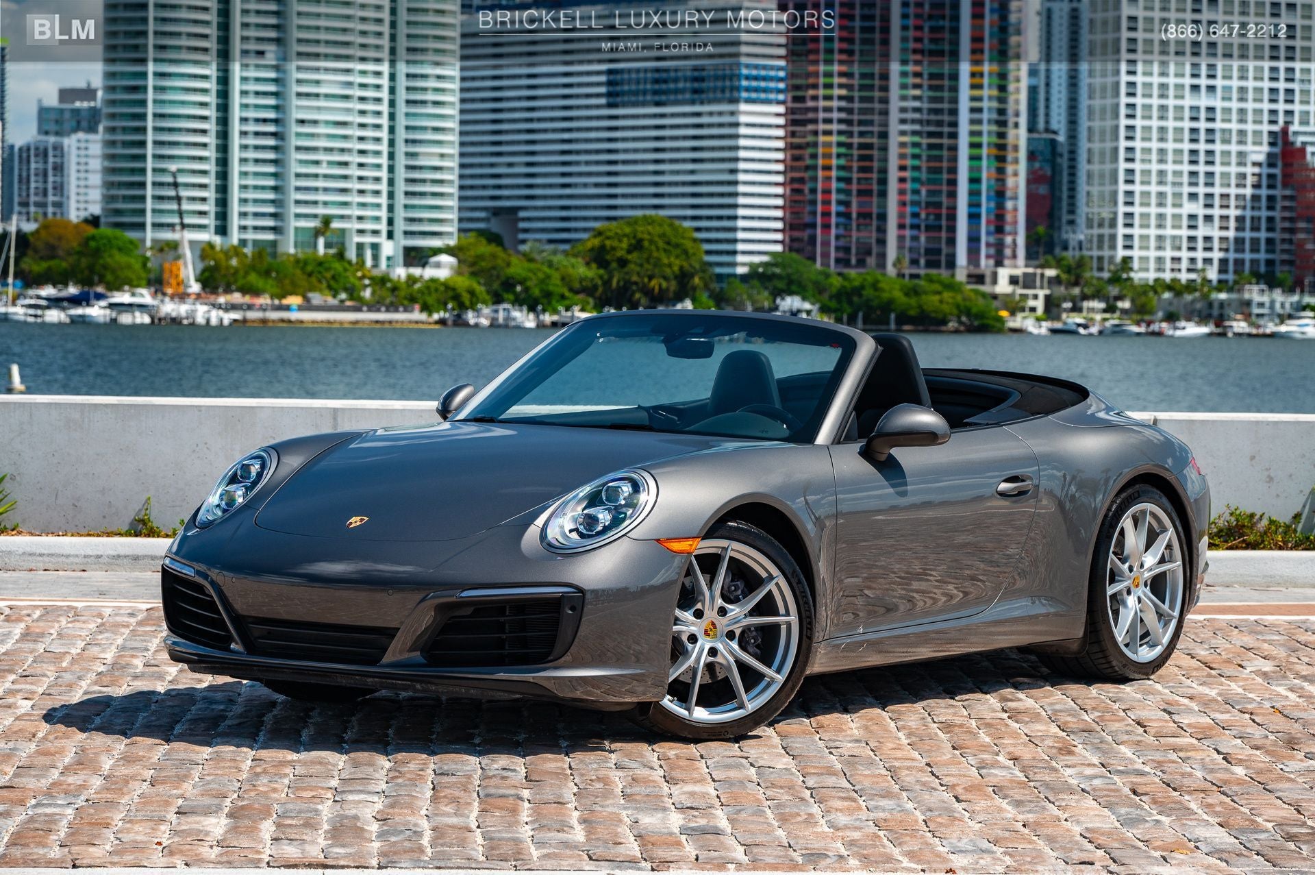 2018 Porsche 911 Carrera