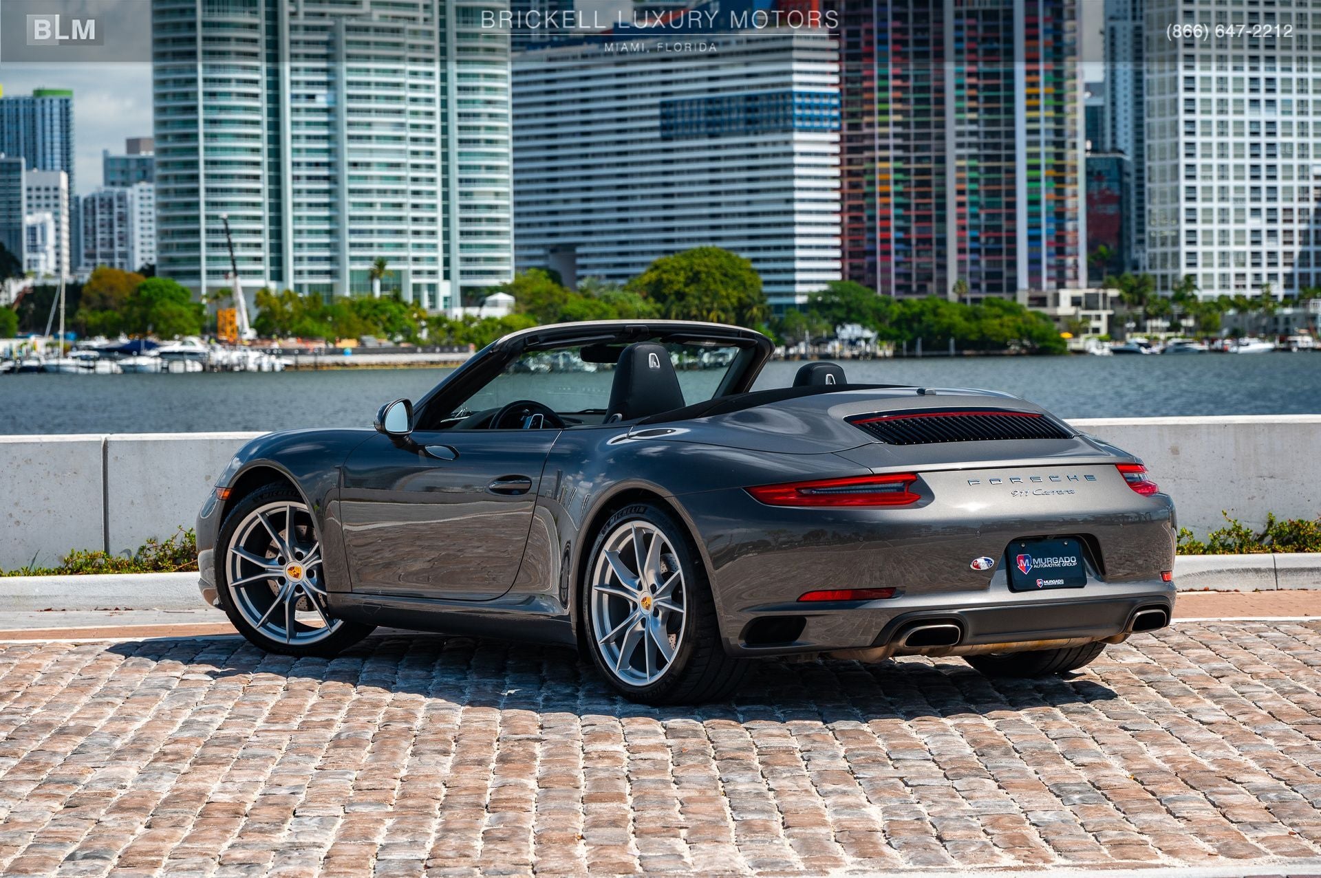 2018 Porsche 911 Carrera