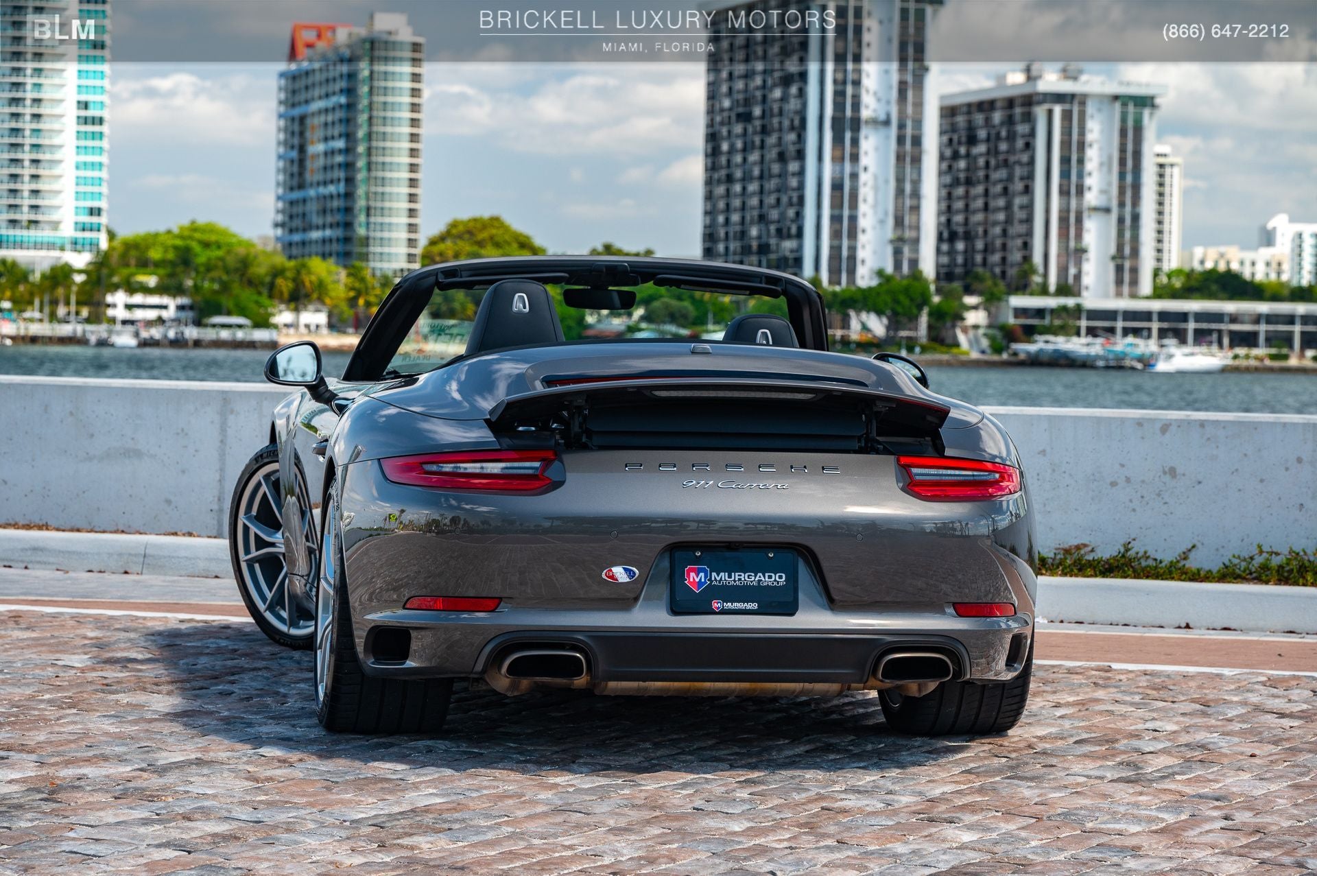 2018 Porsche 911 Carrera