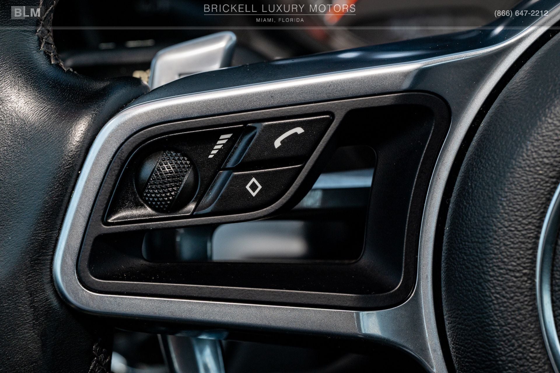 2018 Porsche 911 Carrera