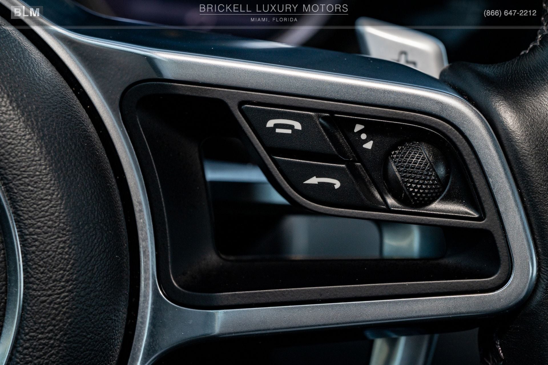 2018 Porsche 911 Carrera