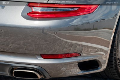 2018 Porsche 911 Carrera