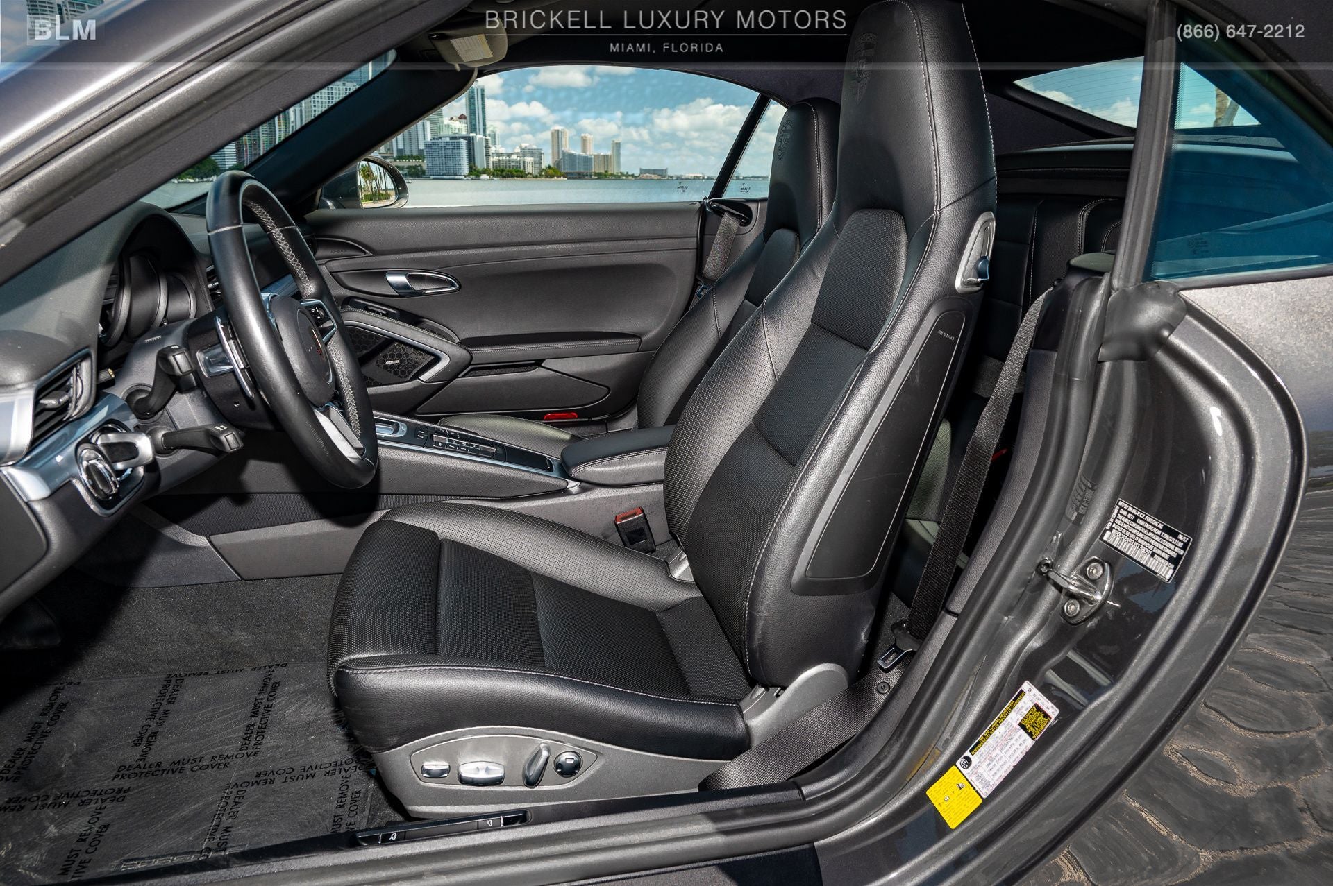 2018 Porsche 911 Carrera