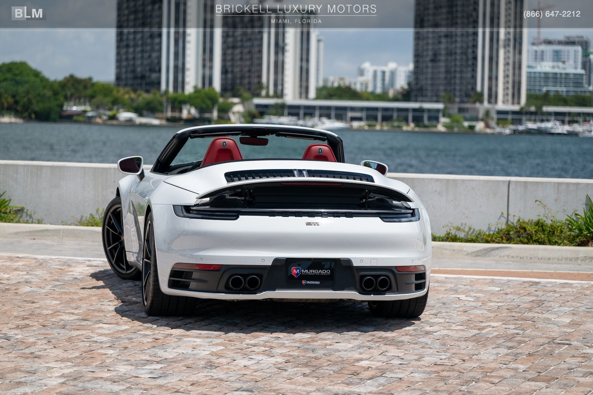 2020 Porsche 911 Carrera