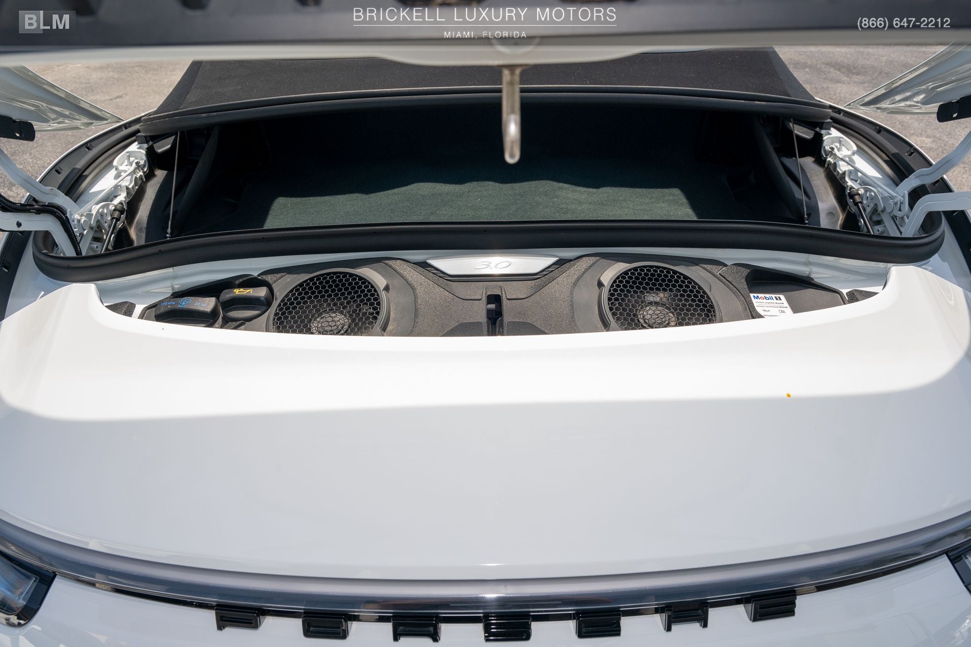 2020 Porsche 911 Carrera