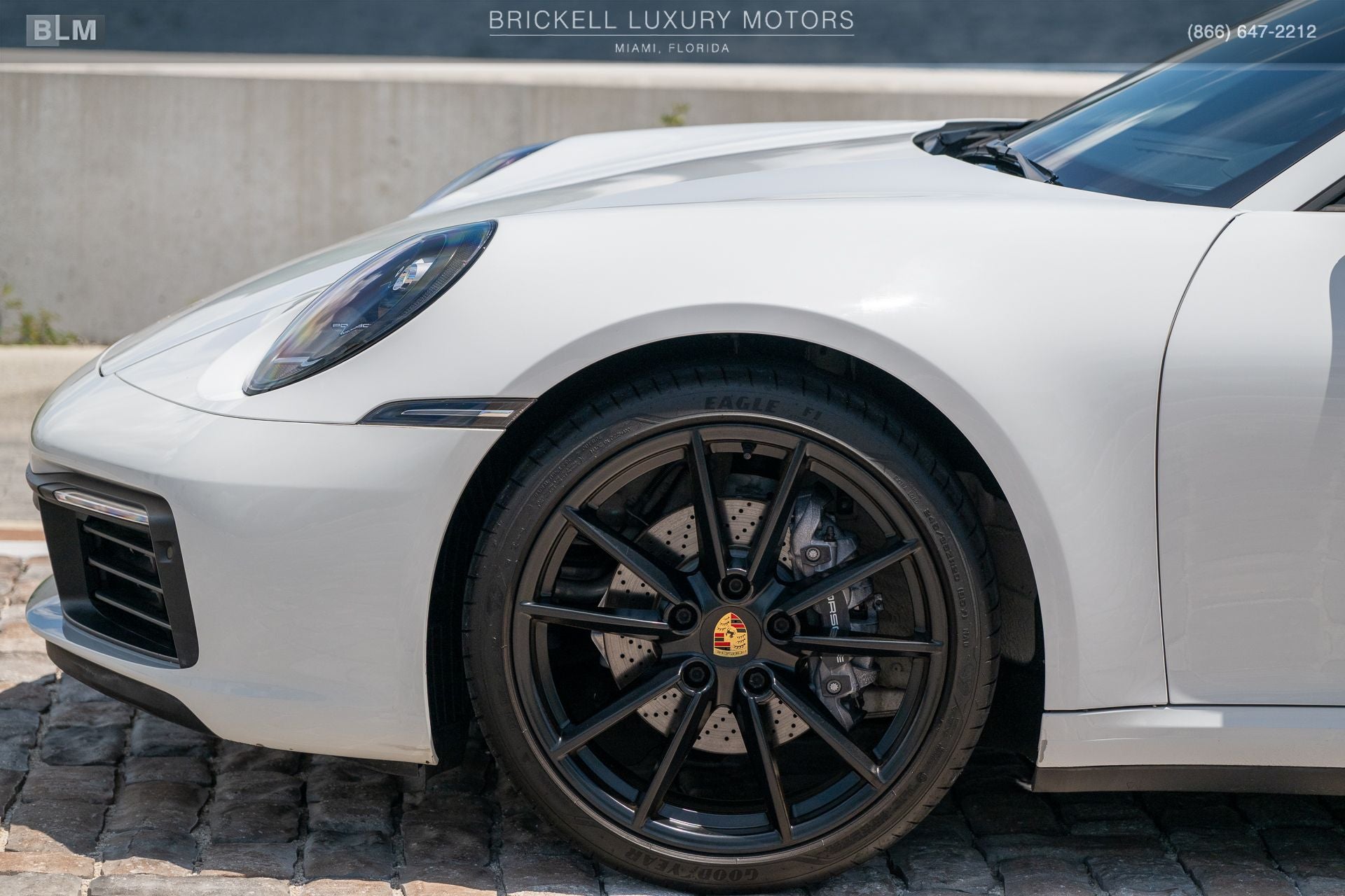 2020 Porsche 911 Carrera
