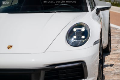 2020 Porsche 911 Carrera