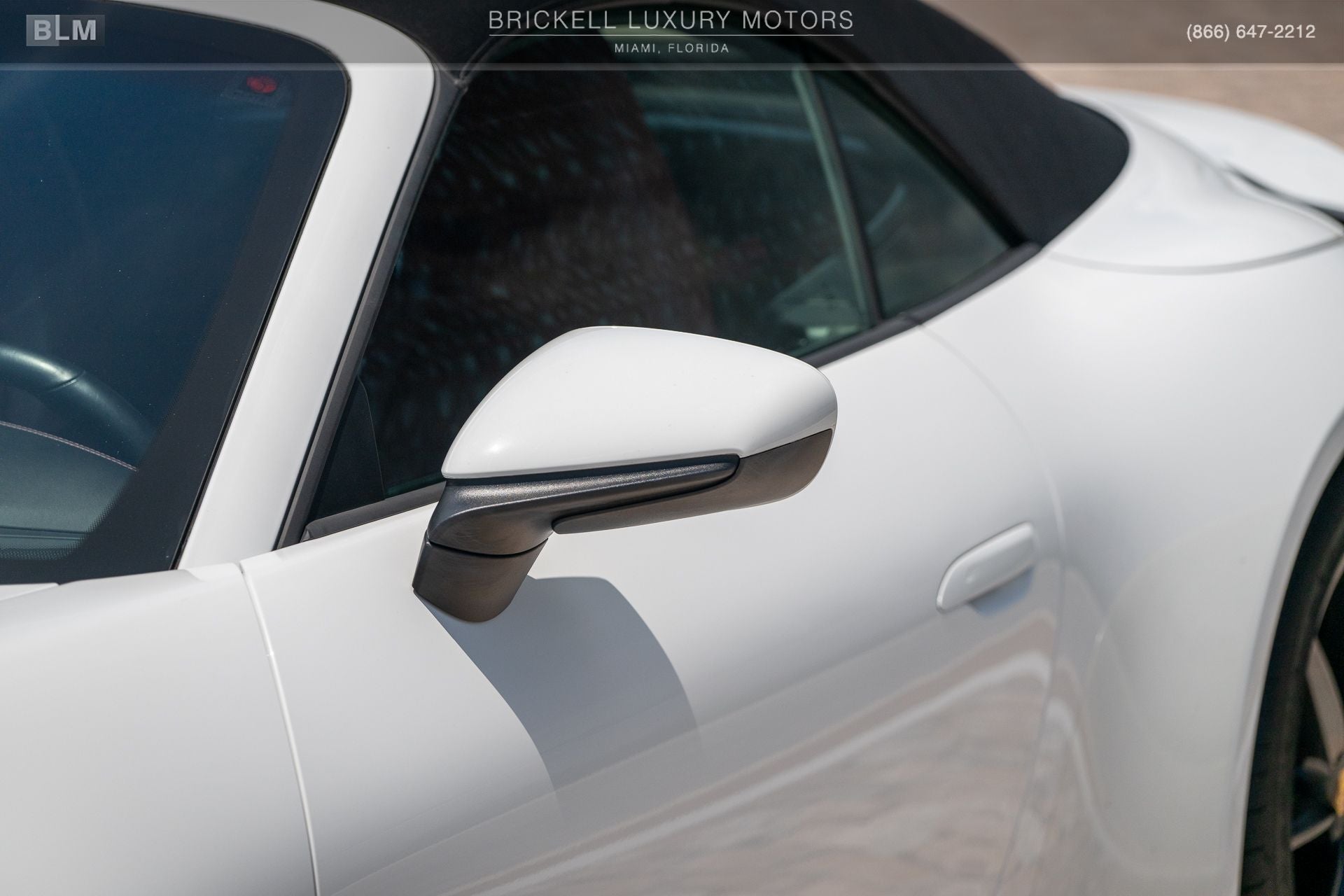2020 Porsche 911 Carrera