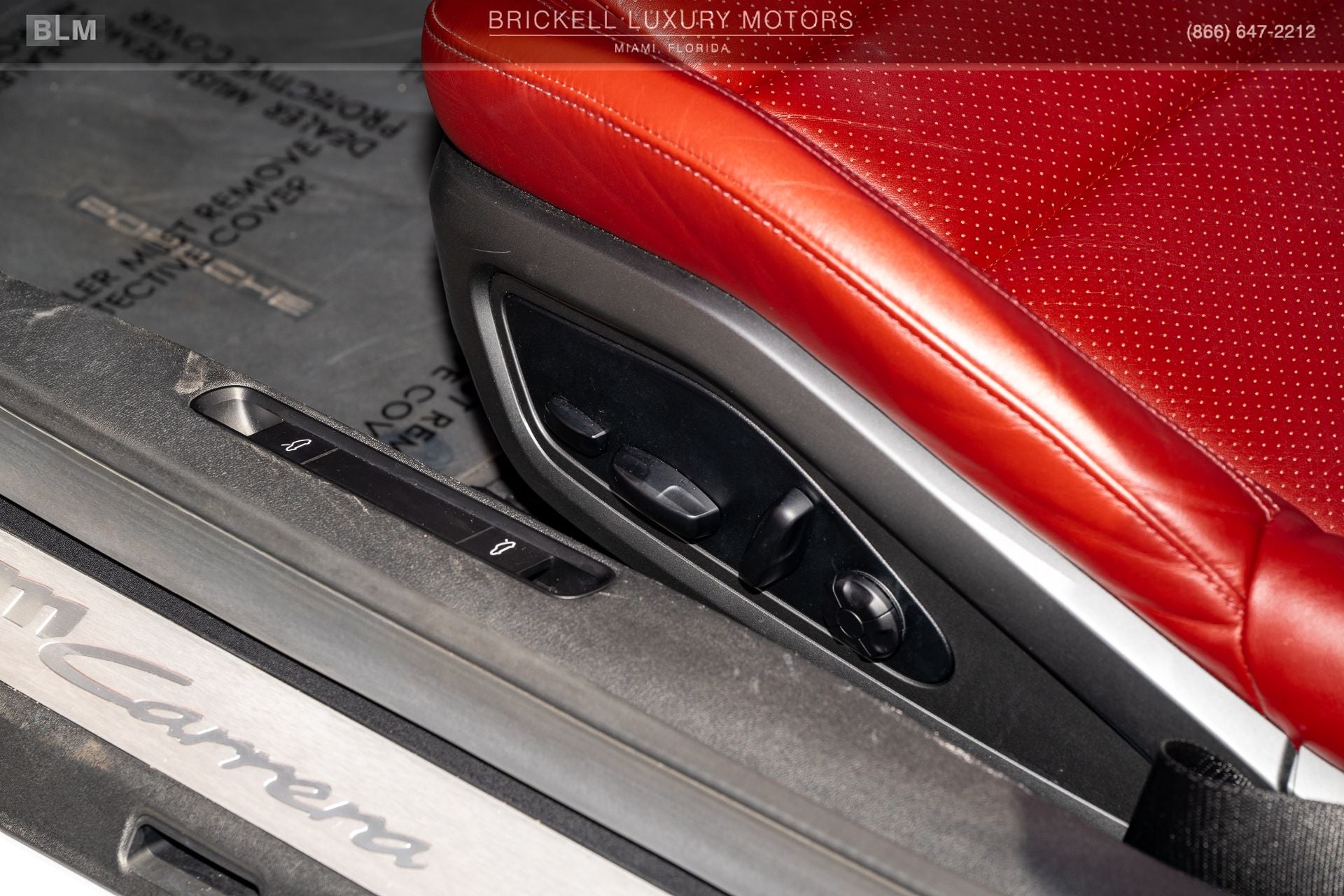 2020 Porsche 911 Carrera