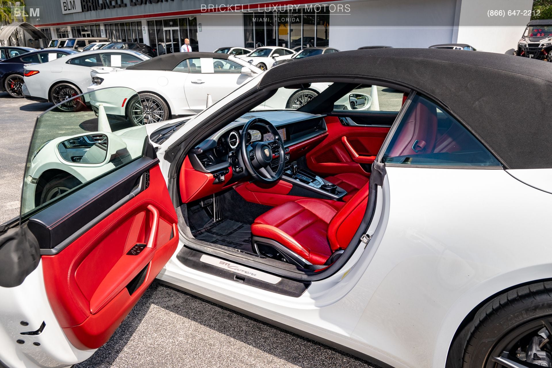 2020 Porsche 911 Carrera