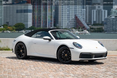 2020 Porsche 911 Carrera