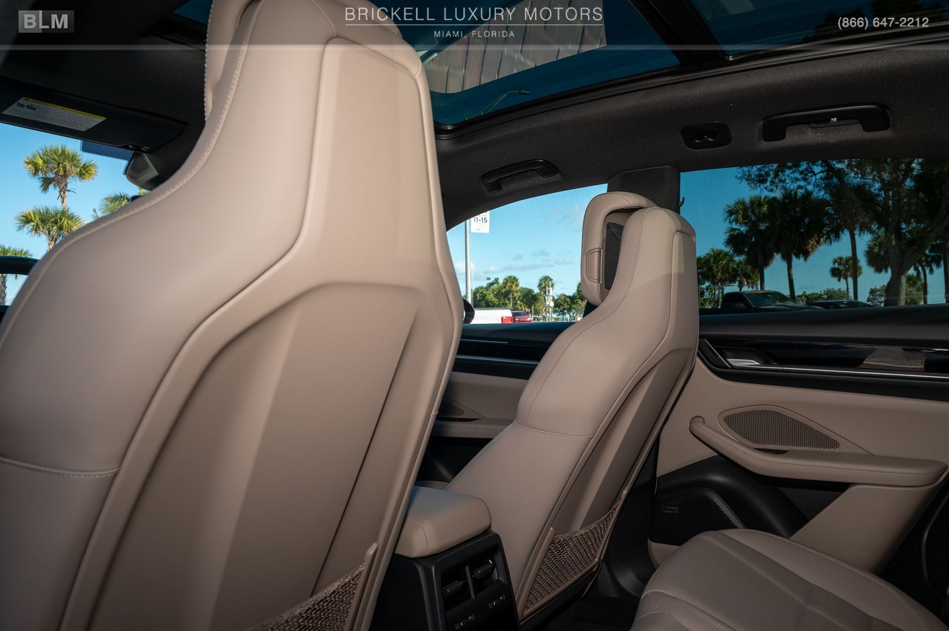 2025 Porsche Macan Electric 4