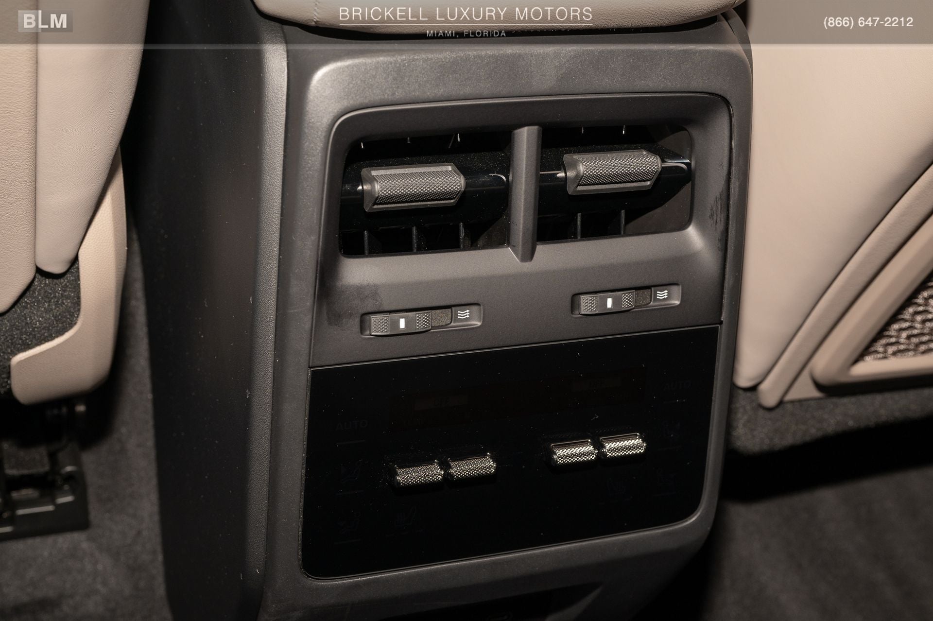 2025 Porsche Macan Electric 4