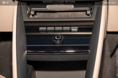 2025 Porsche Macan Electric 4