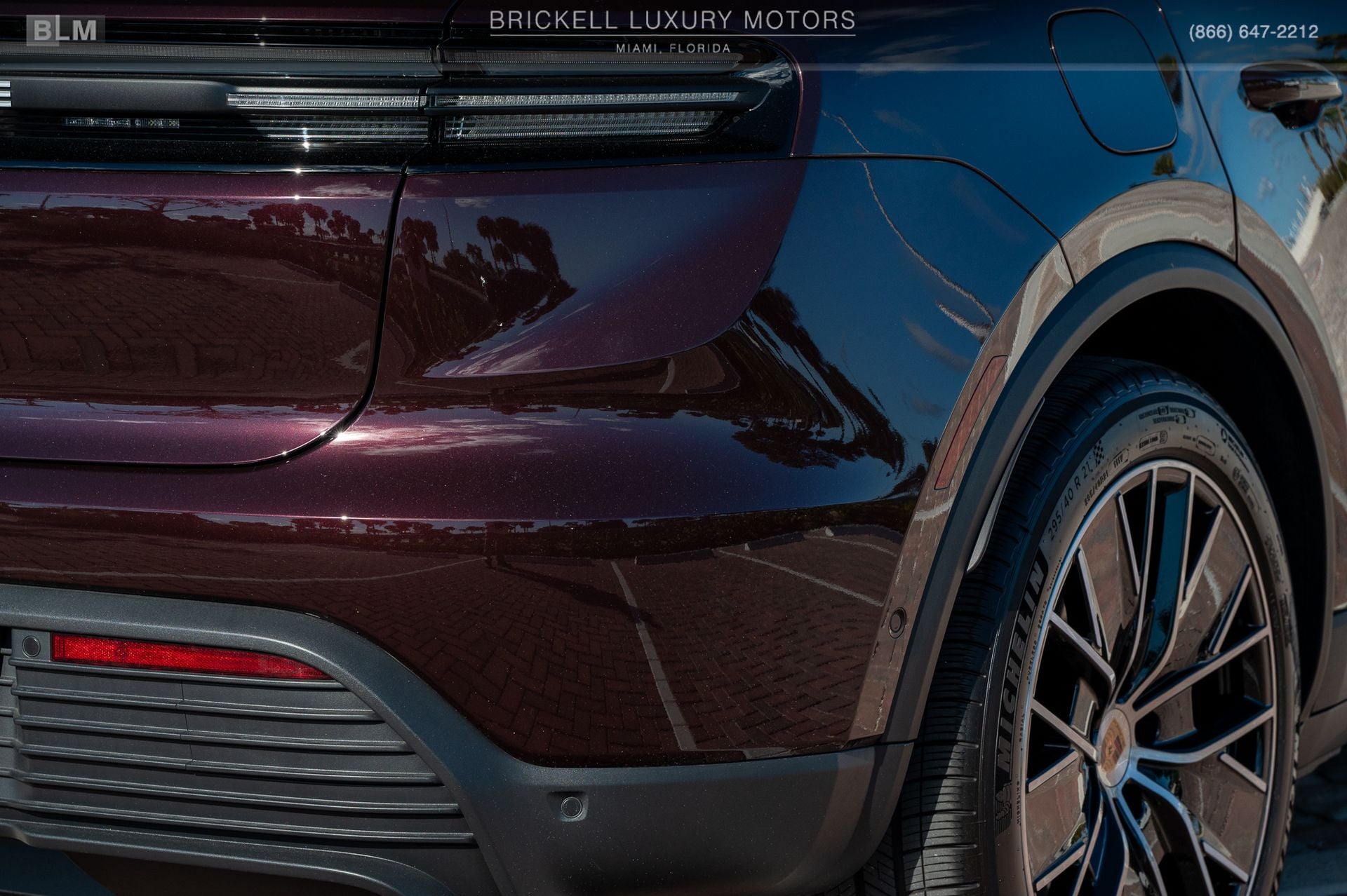 2025 Porsche Macan Electric 4