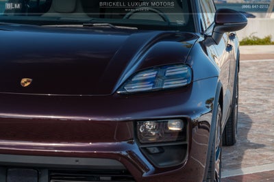 2025 Porsche Macan Electric 4