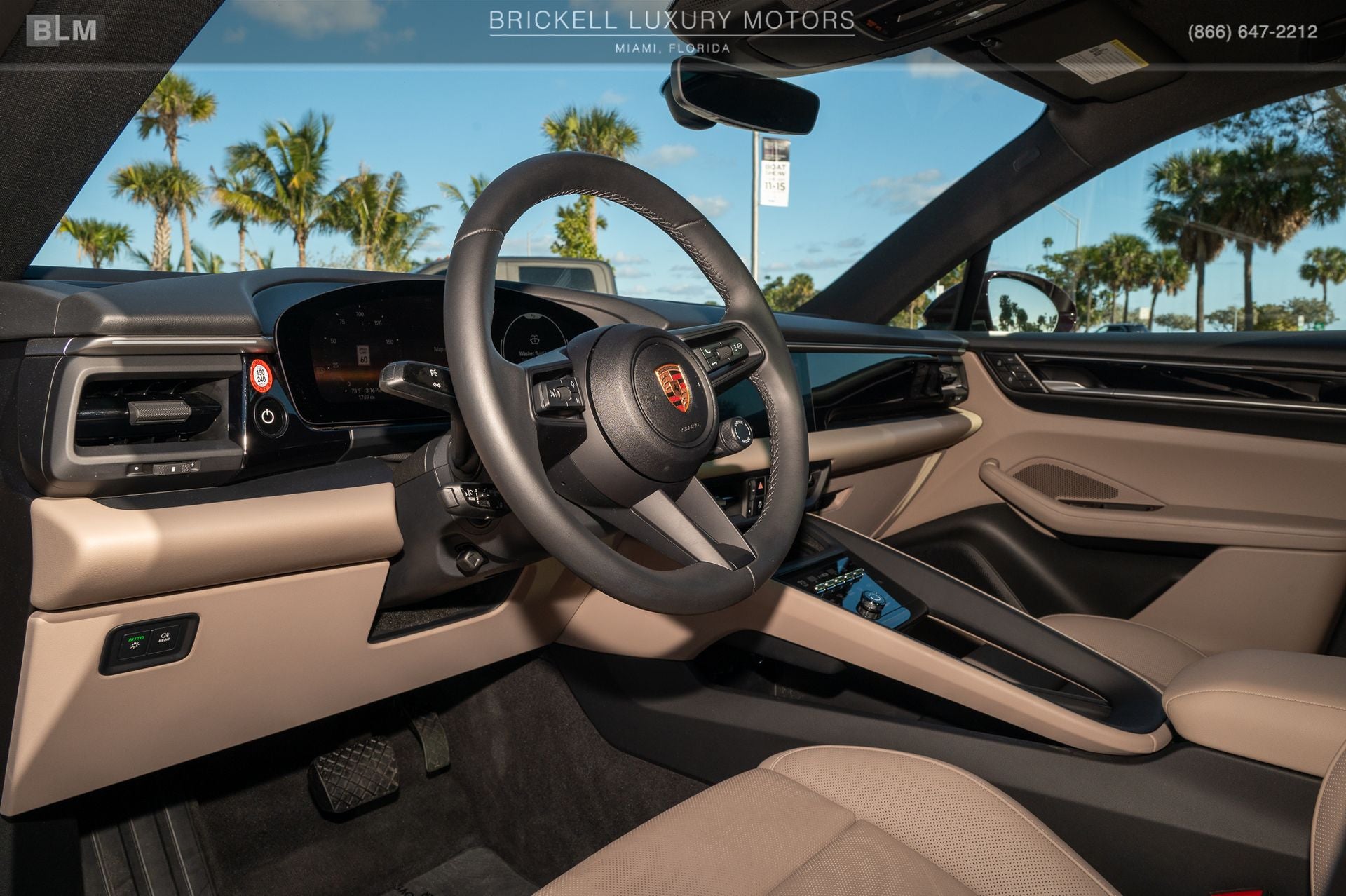 2025 Porsche Macan Electric 4